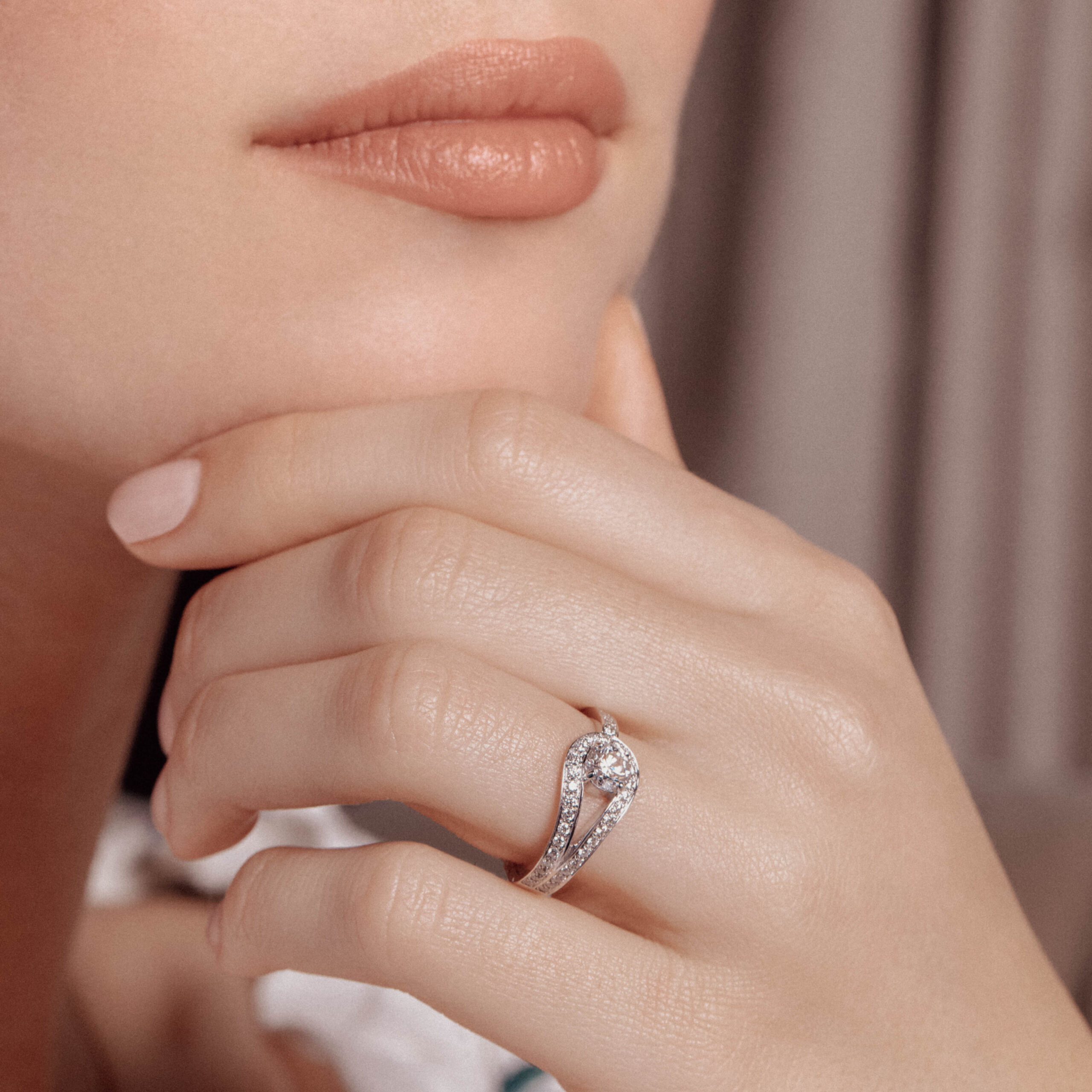 Bague Or blanc 750 ‰ Diamant Romy