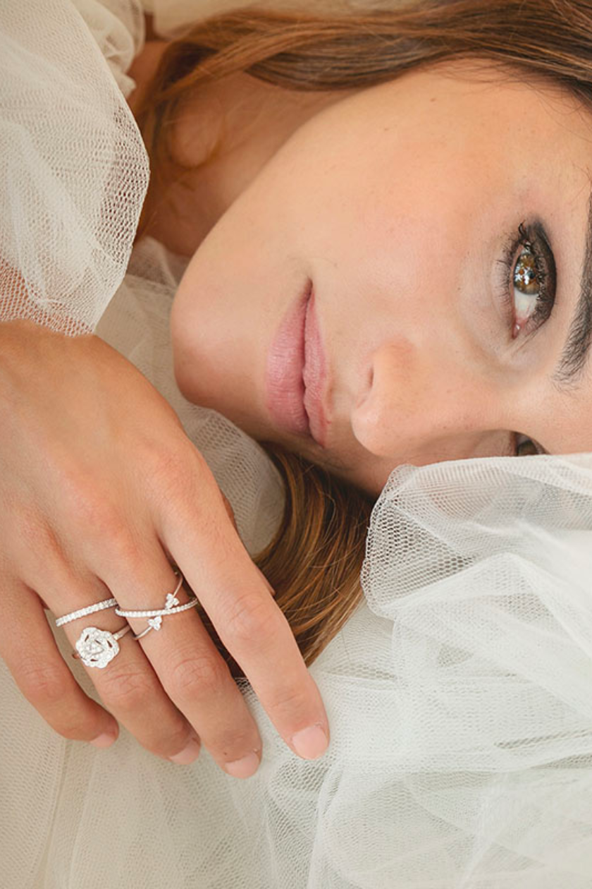 Bague de fiançailles Eclosion – Nina – or blanc 18 carats et diamants : bijoux Edenly – Image 2