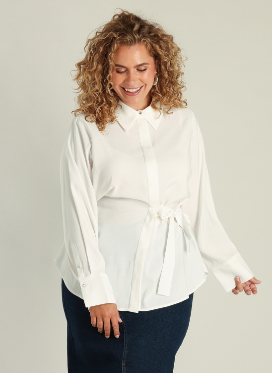 Chemise Giselle, Yesta