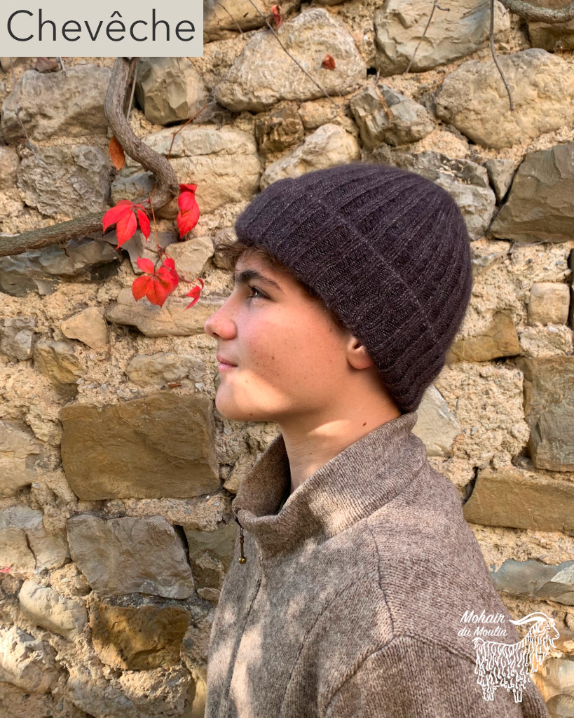 Bonnet à côtes en mohair – Image 4