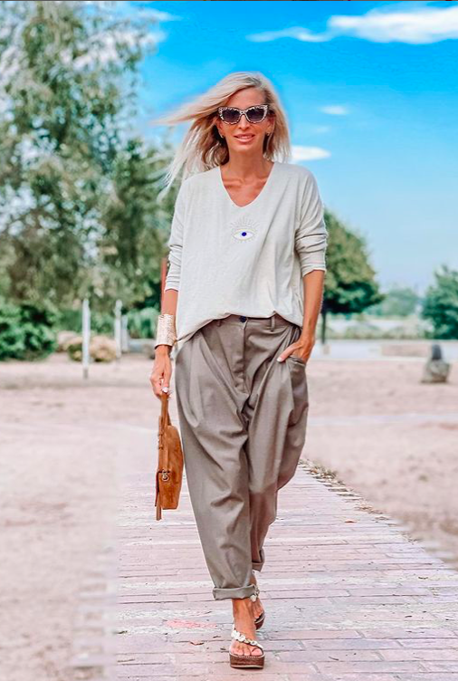 PULL FIN EN VISCOSE MODELE OEIL 18 COULEURS – Image 2