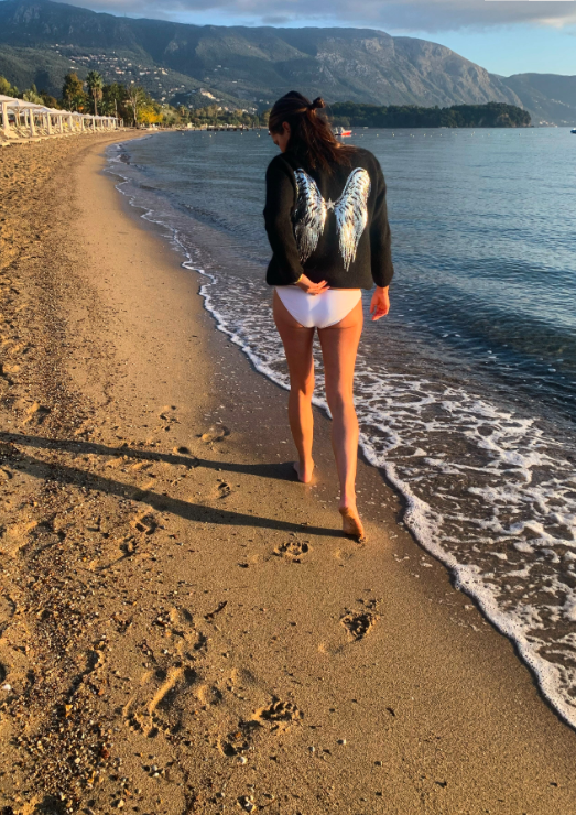 PULL EN MOHAIR ET LAINE MODELE AILES ( 39 couleurs) – Image 2