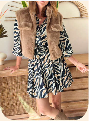 GILET FAUSSE FOURRURE SANS MANCHES MODELE TALI (5 couleurs ) – Image 2