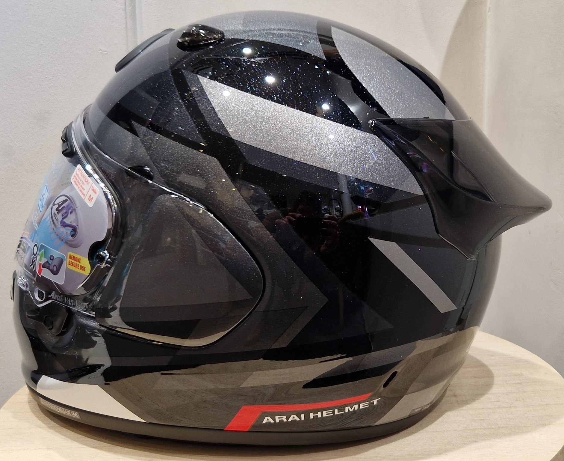 Casque Arai QUANTIC – Mosaic noir – Image 3