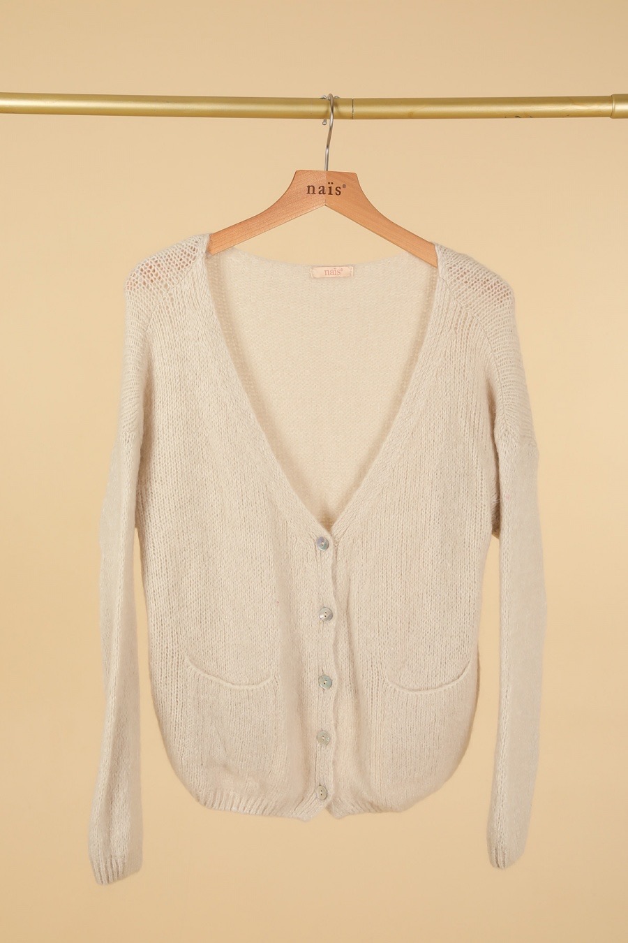 CARDIGAN BOUTONNE A POCHES EN KID MOHAIR ET LAINE MODELE NAIS – Image 5