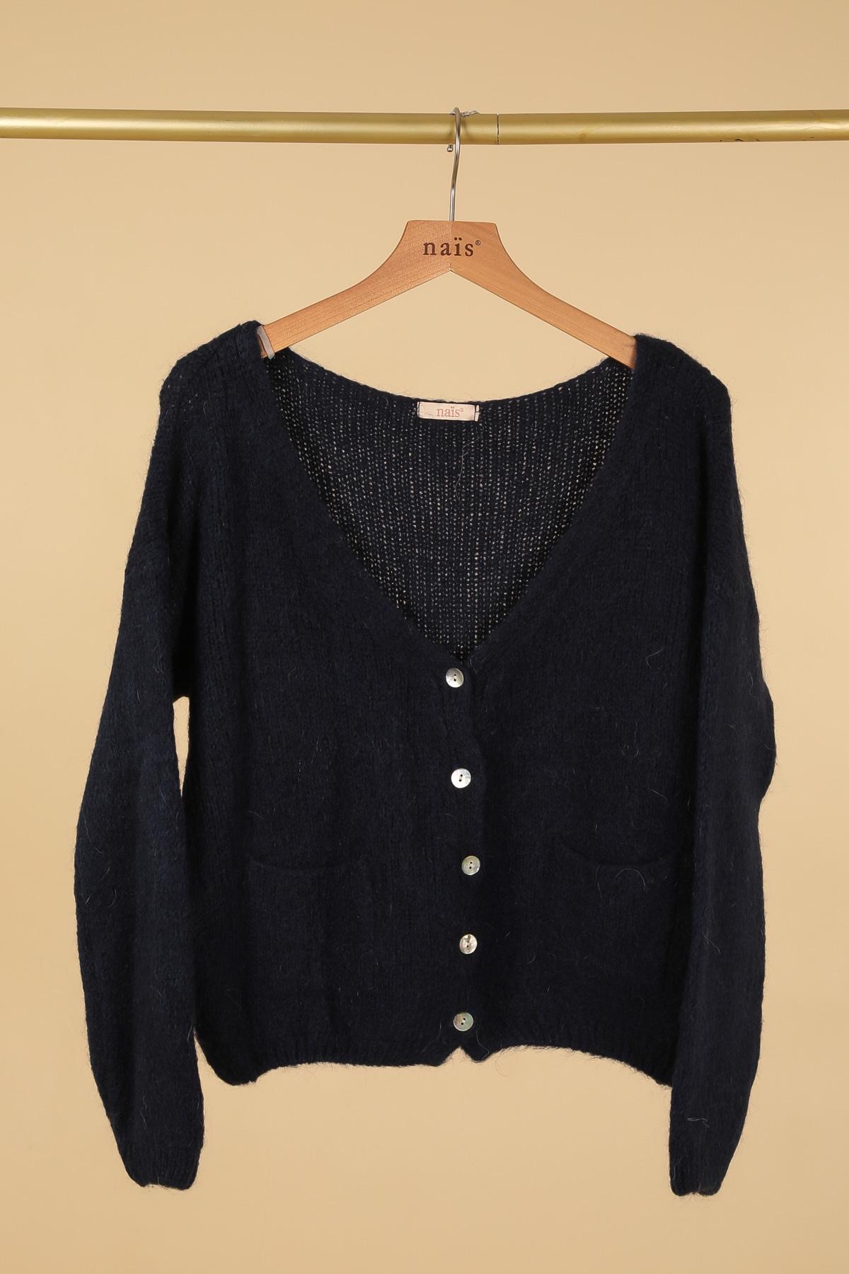 CARDIGAN BOUTONNE A POCHES EN KID MOHAIR ET LAINE MODELE NAIS – Image 7