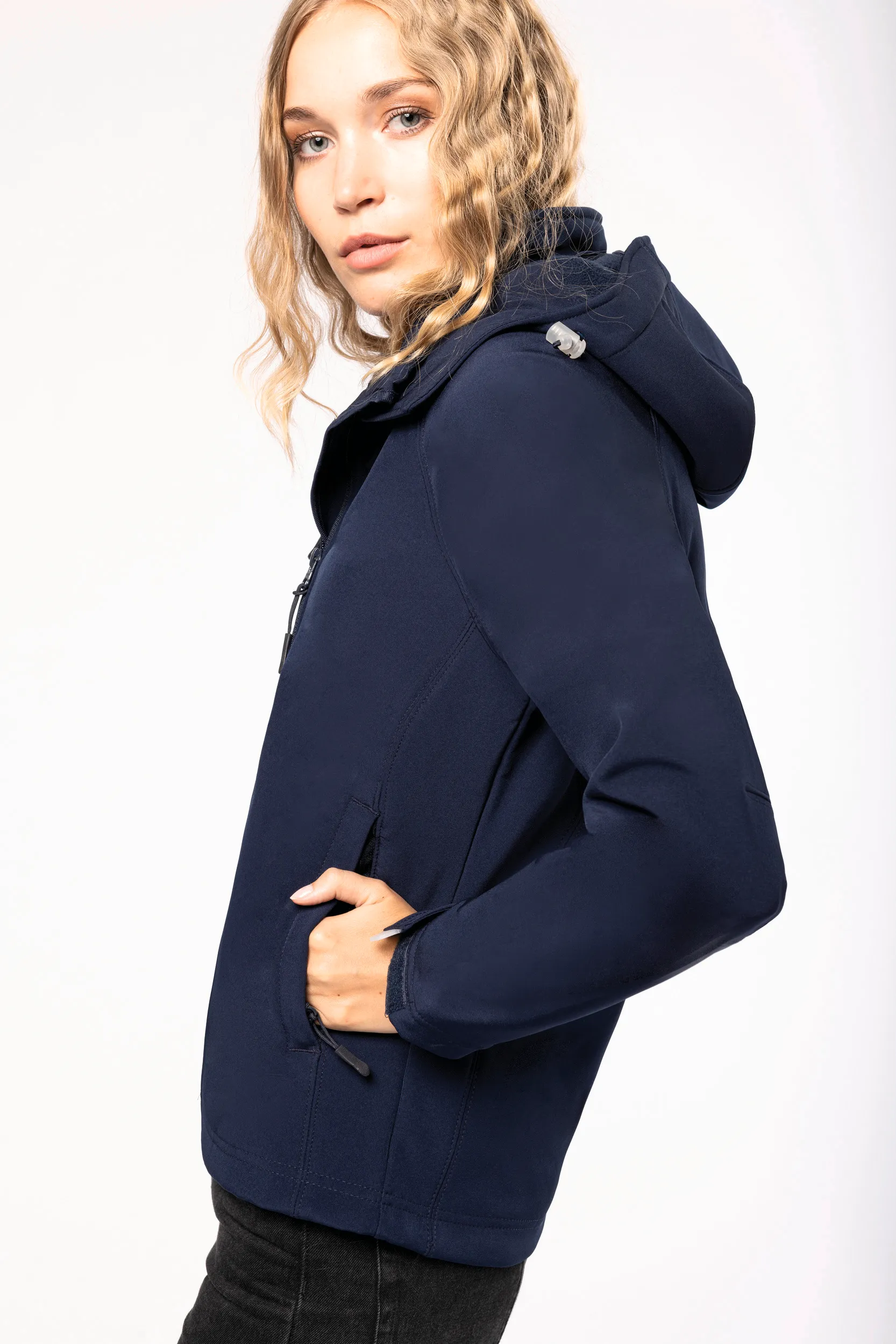 Veste softshell à capuche amovible femme – Image 3