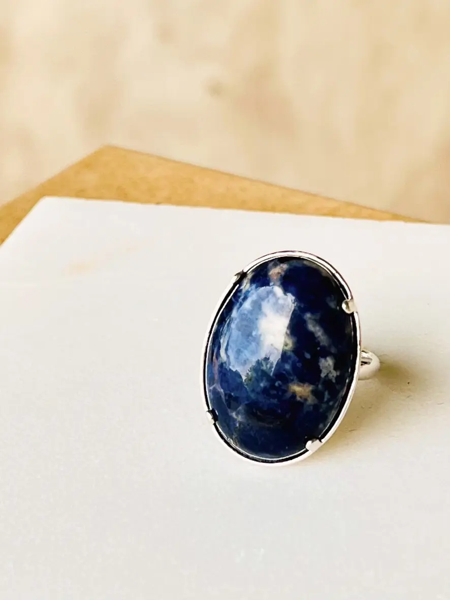 Bague pierre naturelle bleue ovale