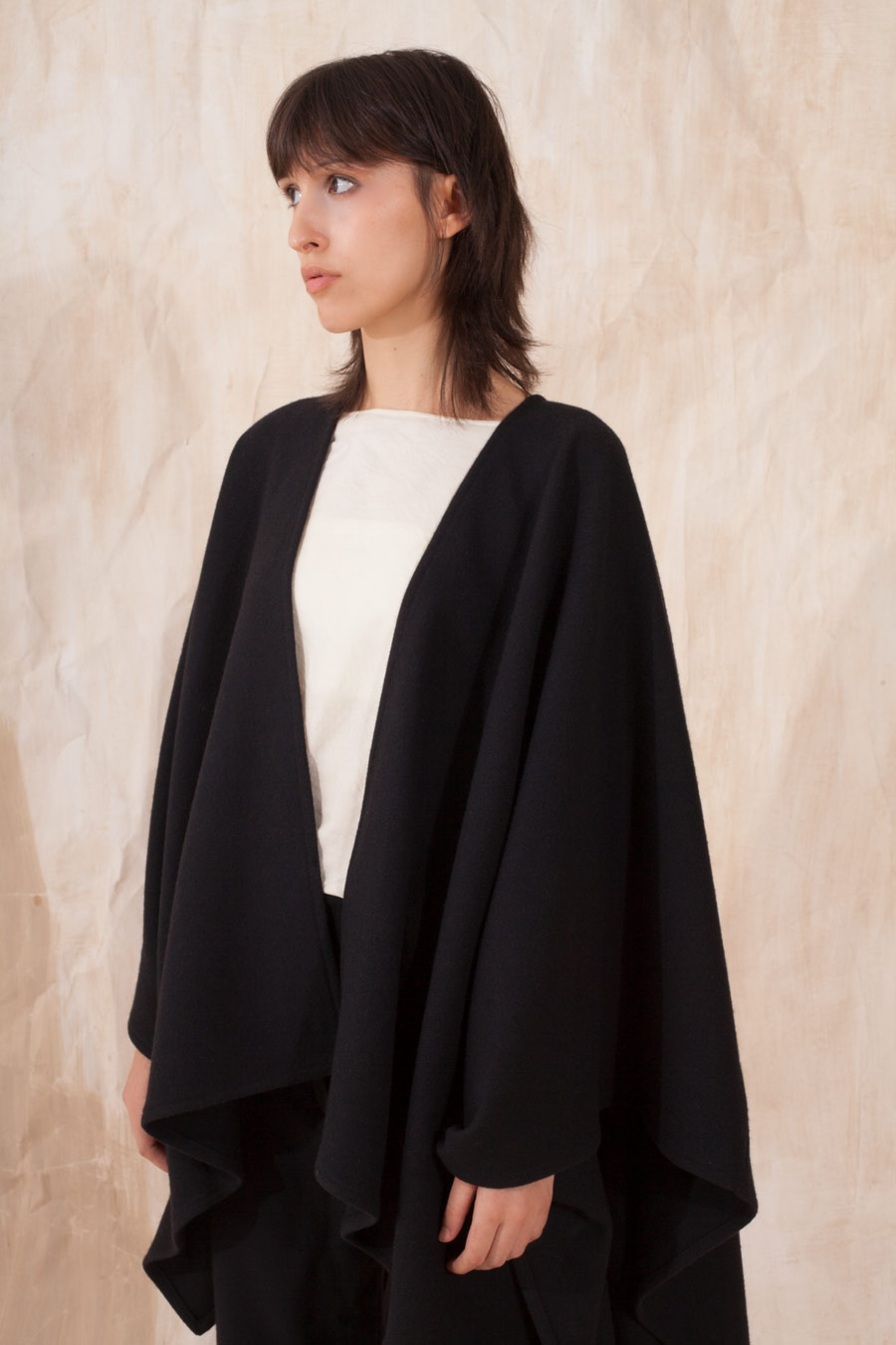 Yak Wool Cape – Image 3