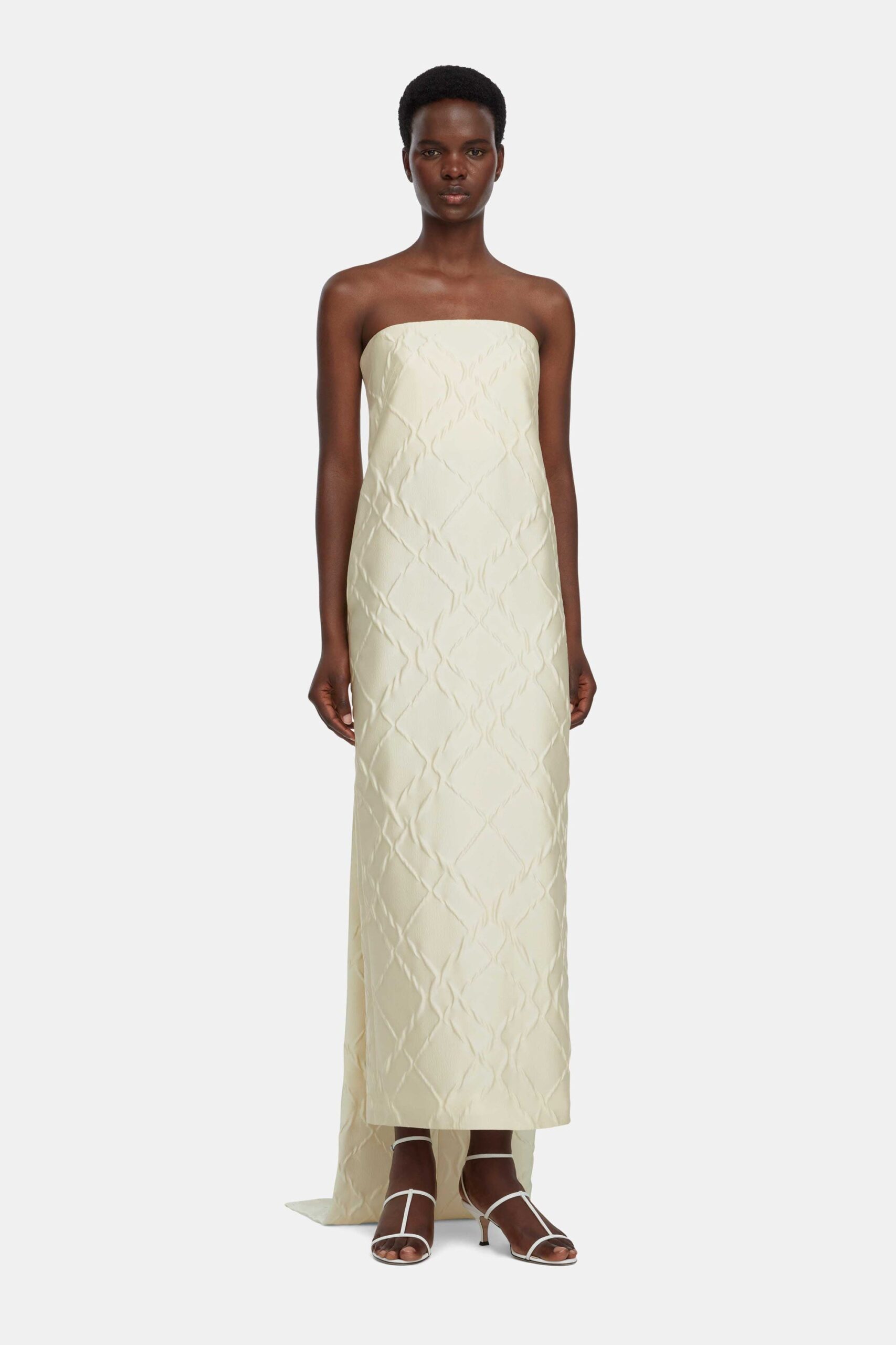 Hattie Strapless Dress In Ivory Geometric Jacquard – Image 3