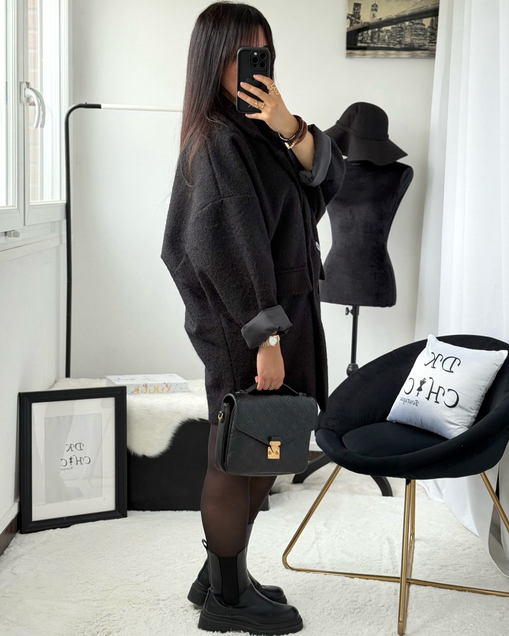 Blazer Moumoute Manches Papillon Oversize Mi-Long Noir – Image 6