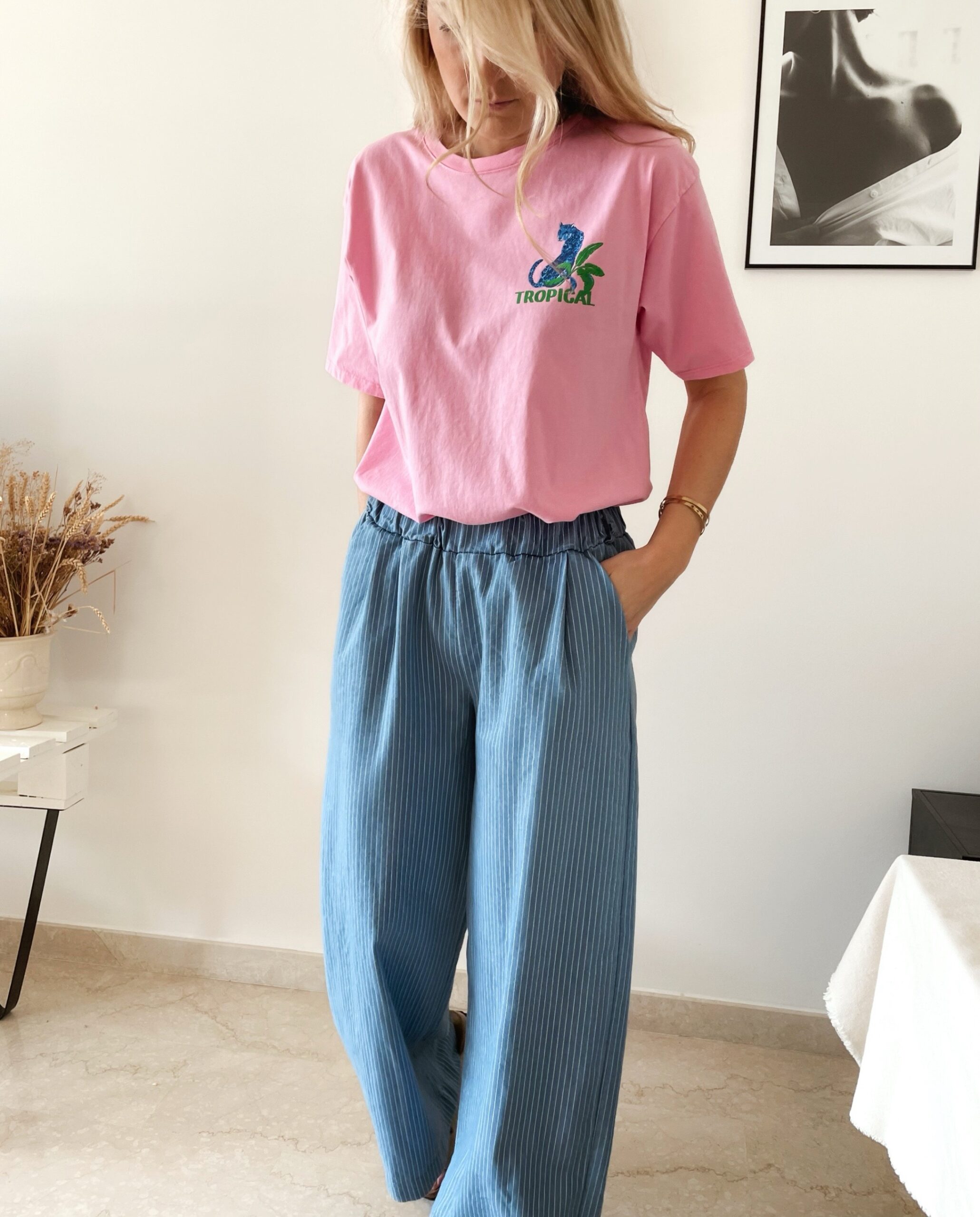 T-Shirt Rose Tropical – Image 2