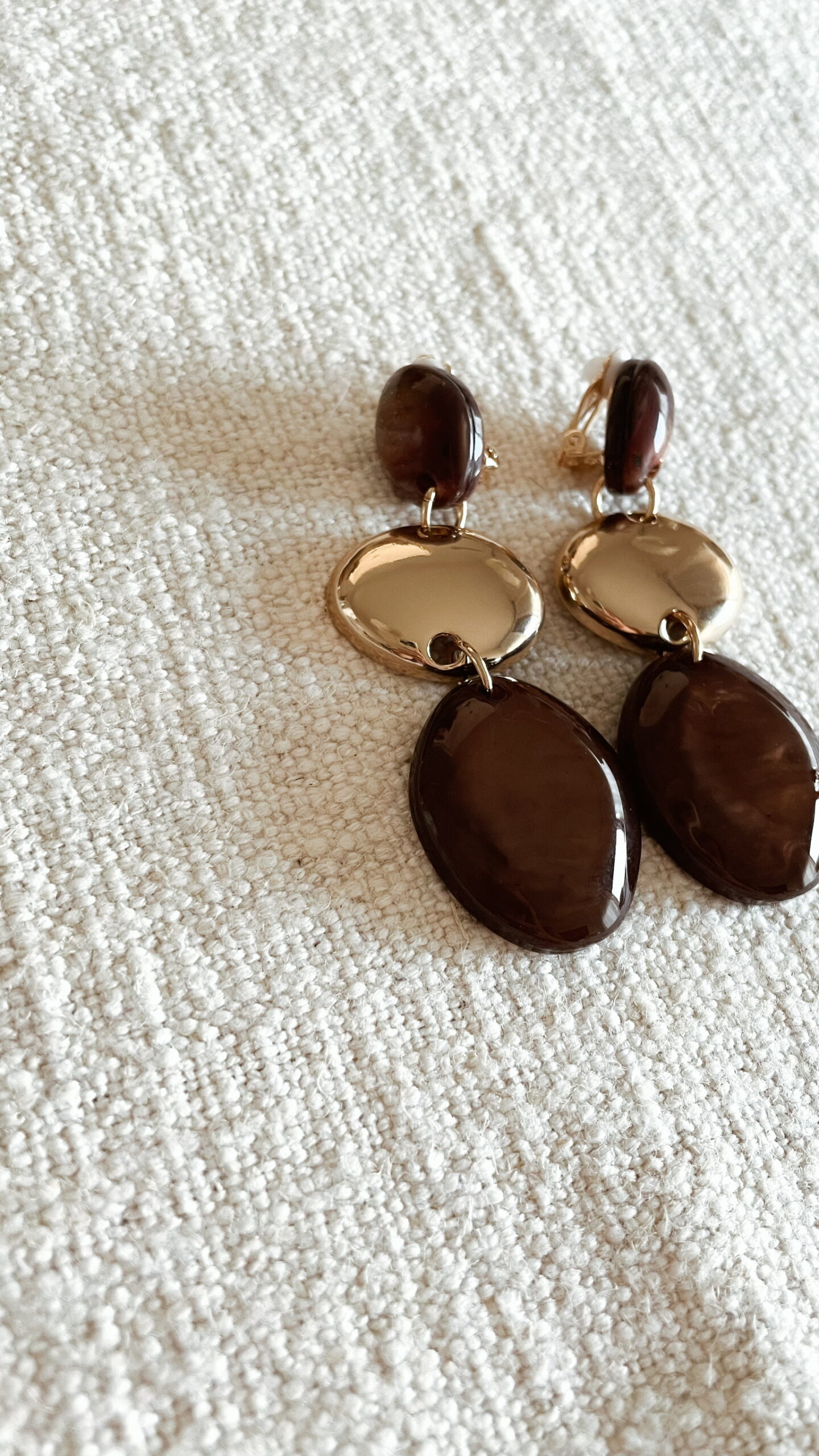 Boucles d’Oreilles Marron Doré (Clips) – Image 4